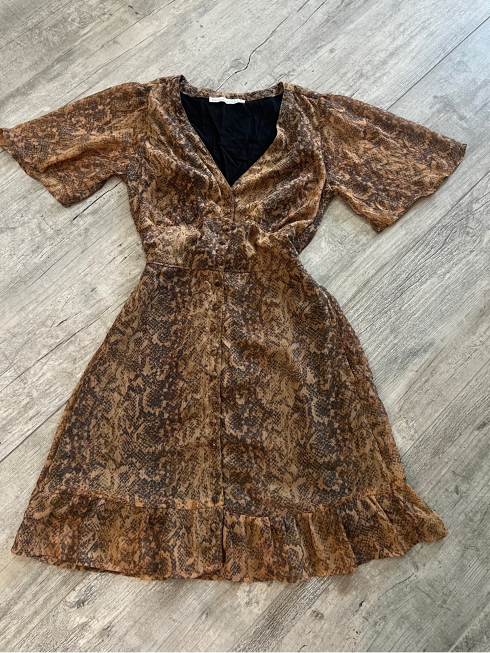 Abercrombie & Fitch Animal Print Boho chic Ruffle Mini Dress Sz XS